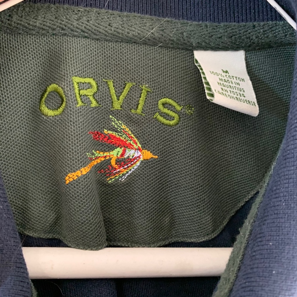 The Orvis Signature Polo in blue & army green - Picture 5 of 6